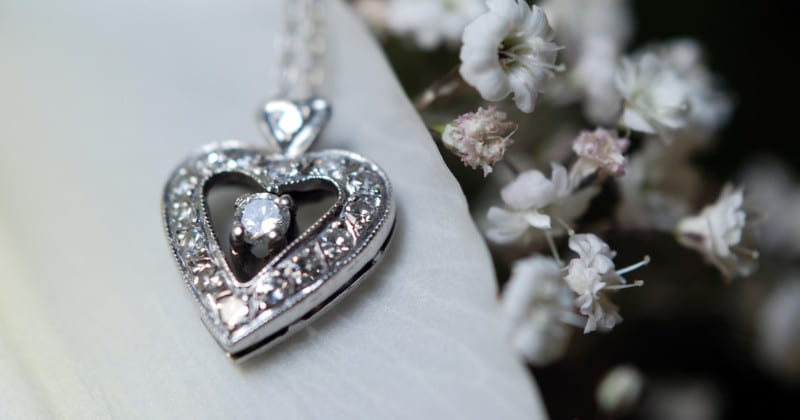 Cremation Jewelry Ideas