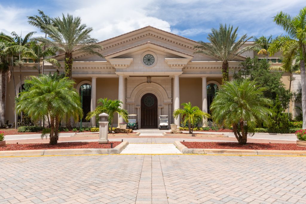 Florida: The Gardens of Boca Raton Cemetery