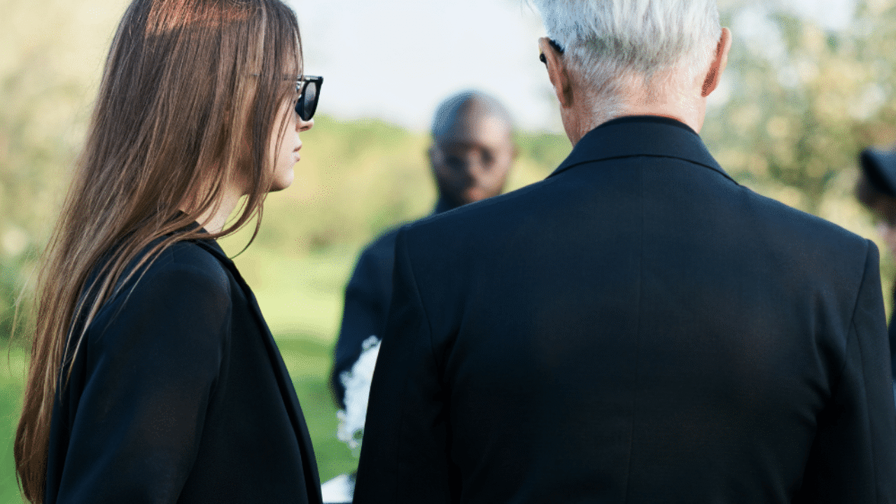 What is the Proper Funeral Attire? What is the Proper Funeral Attire?